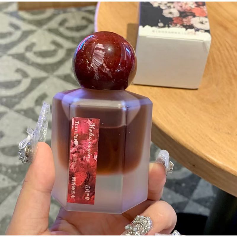 Semprotan Parfum Kabut Gunung, - Perfume Fragrance Paris ulasan dan harga